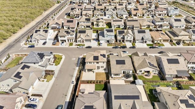 4369 Icon Ave, Modesto, CA 95356