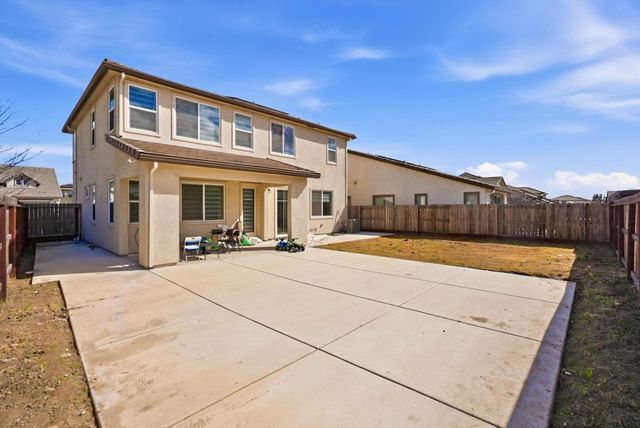 4369 Icon Ave, Modesto, CA 95356