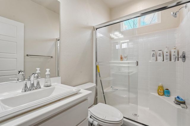 4369 Icon Ave, Modesto, CA 95356