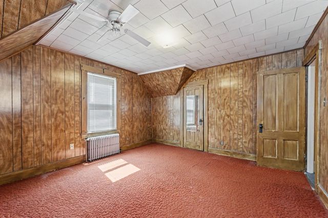 133 Crawford St, Lowell, MA 01854