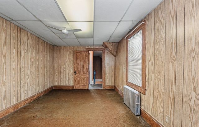 133 Crawford St, Lowell, MA 01854