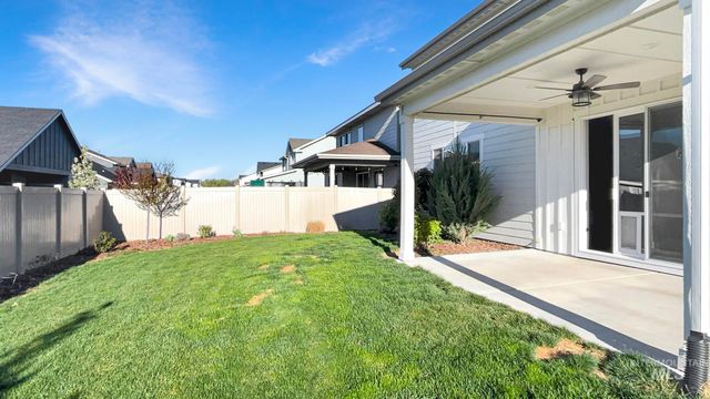 11079 Roaring Fork St, Caldwell, ID 83605