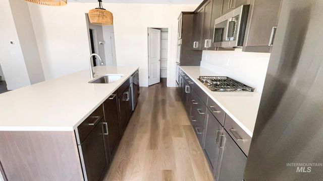 11079 Roaring Fork St, Caldwell, ID 83605