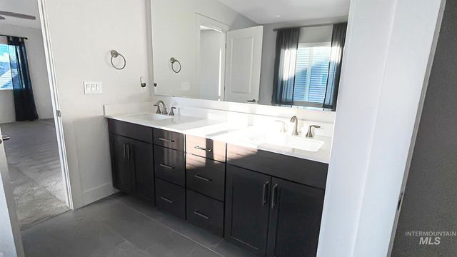 11079 Roaring Fork St, Caldwell, ID 83605