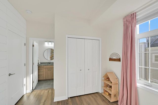 307 E Pier STREET, Port Washington, WI 53074