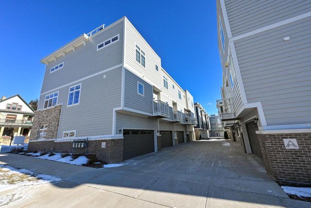 307 E Pier STREET, Port Washington, WI 53074