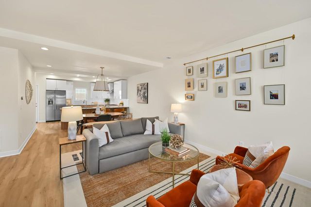 307 E Pier STREET, Port Washington, WI 53074