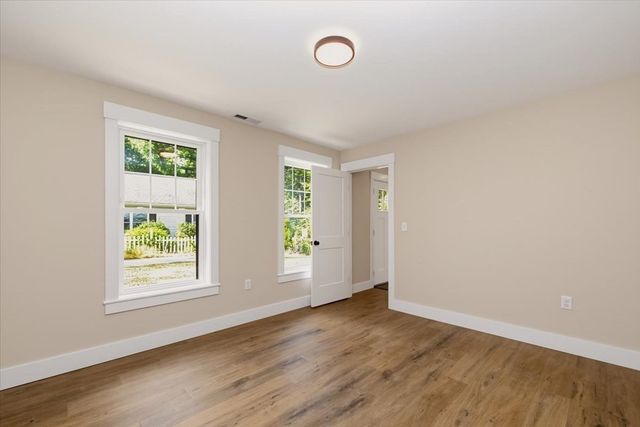 43 Arrow Trail, Groton, MA 01450