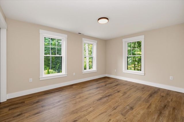 43 Arrow Trail, Groton, MA 01450