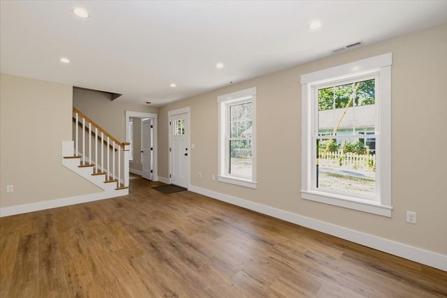 43 Arrow Trail, Groton, MA 01450