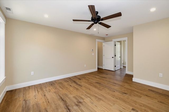 43 Arrow Trail, Groton, MA 01450
