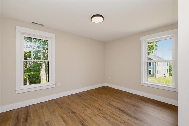 43 Arrow Trail, Groton, MA 01450
