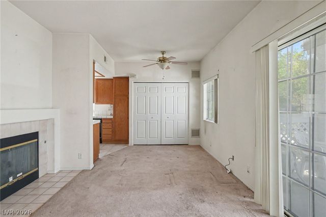 1674 Normandy Way NA, Henderson, NV 89014