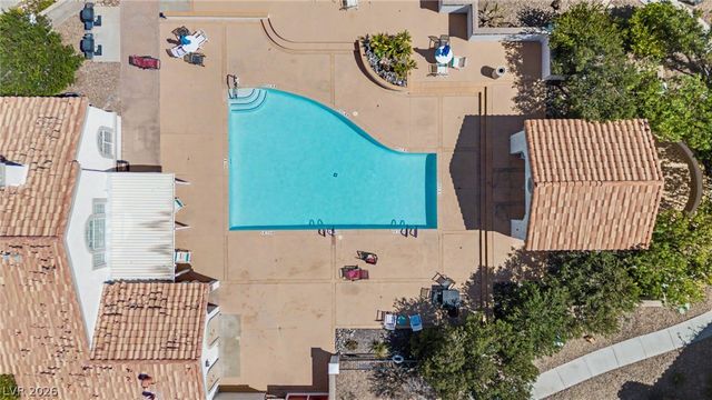 1674 Normandy Way NA, Henderson, NV 89014