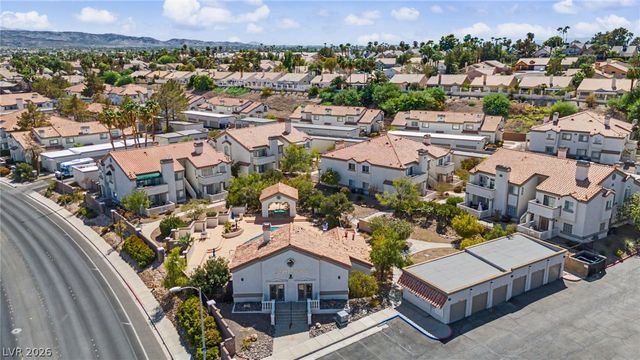 1674 Normandy Way NA, Henderson, NV 89014