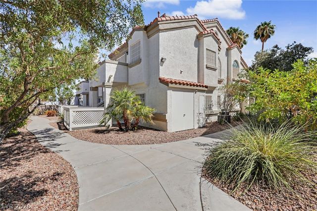 1674 Normandy Way NA, Henderson, NV 89014