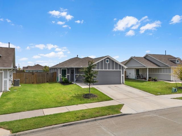 2812 Slatewood Drive, Fort Worth, TX 76179