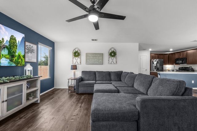 2812 Slatewood Drive, Fort Worth, TX 76179
