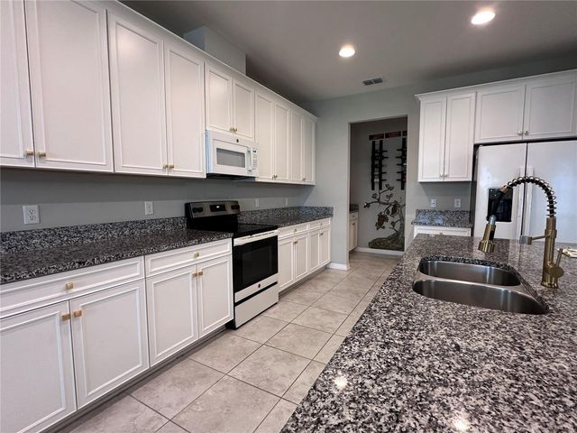 4917 EAGLE ROCK DRIVE, Wimauma, FL 33598
