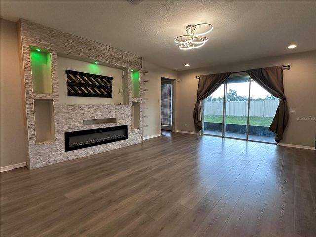4917 EAGLE ROCK DRIVE, Wimauma, FL 33598