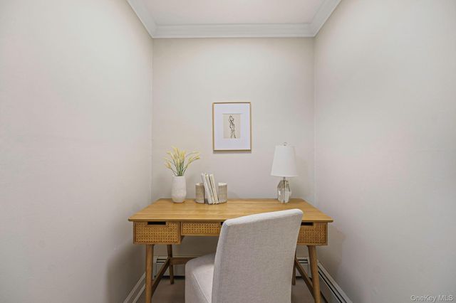 10 Smithtown Boulevard 6A, Smithtown, NY 11787