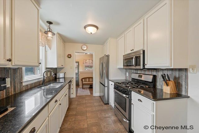 3716 MCCOMB AVE, Cheyenne, WY 82001