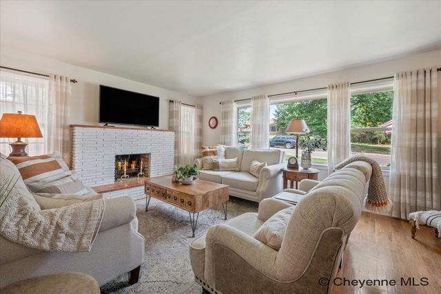 3716 MCCOMB AVE, Cheyenne, WY 82001
