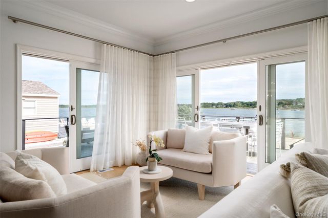 8 Landsend Lane, Southampton, NY 11968