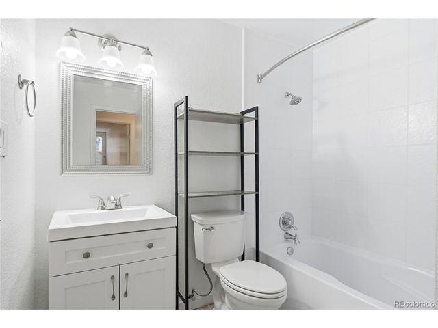 1300 Golden Cir 102, Golden, CO 80401