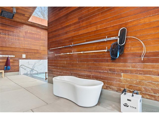 1300 Golden Cir 102, Golden, CO 80401