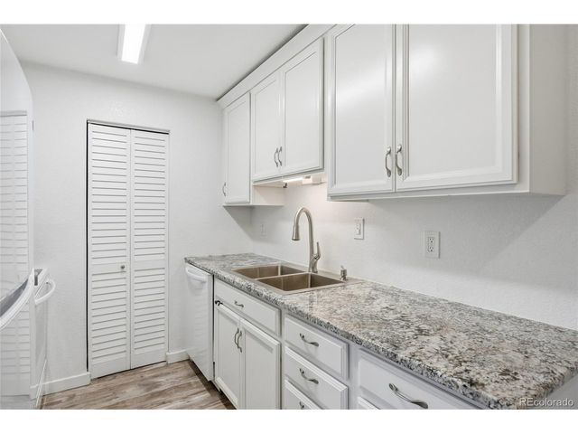 1300 Golden Cir 102, Golden, CO 80401