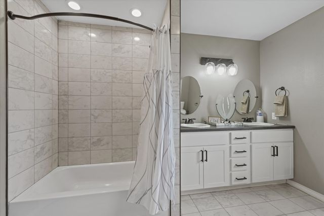 153 McCrae Lane, Boyd, TX 76023