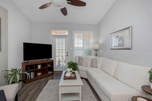 5000 CULBREATH KEY WAY 8-316, Tampa, FL 33611