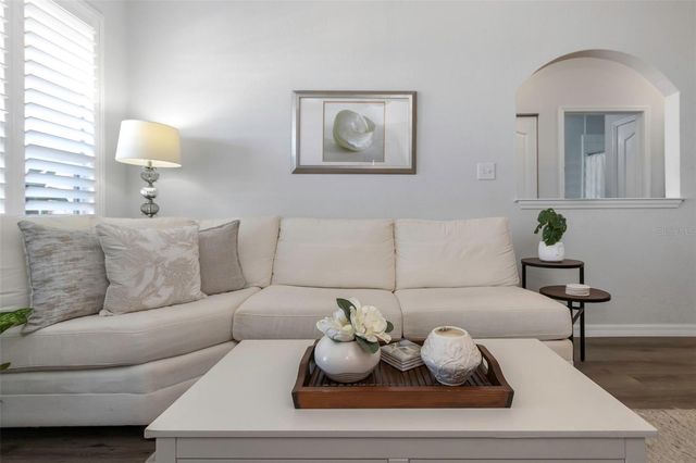 5000 CULBREATH KEY WAY 8-316, Tampa, FL 33611