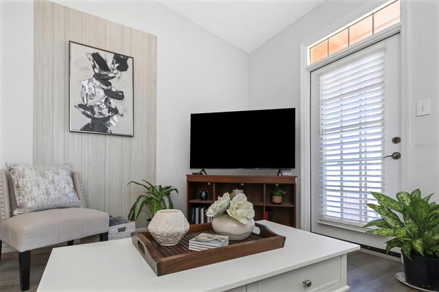 5000 CULBREATH KEY WAY 8-316, Tampa, FL 33611