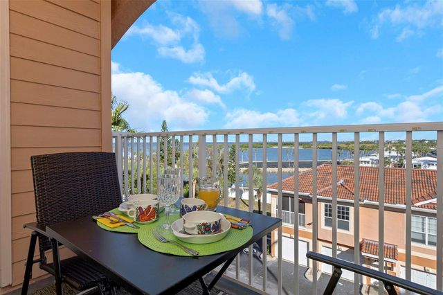 5000 CULBREATH KEY WAY 8-316, Tampa, FL 33611