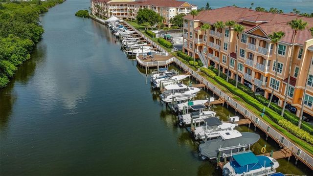 5000 CULBREATH KEY WAY 8-316, Tampa, FL 33611