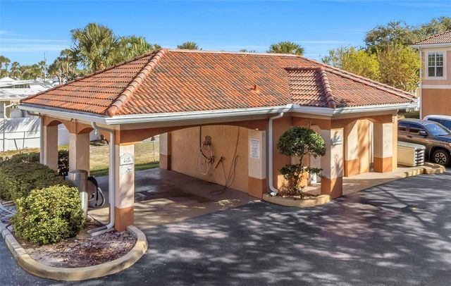 5000 CULBREATH KEY WAY 8-316, Tampa, FL 33611