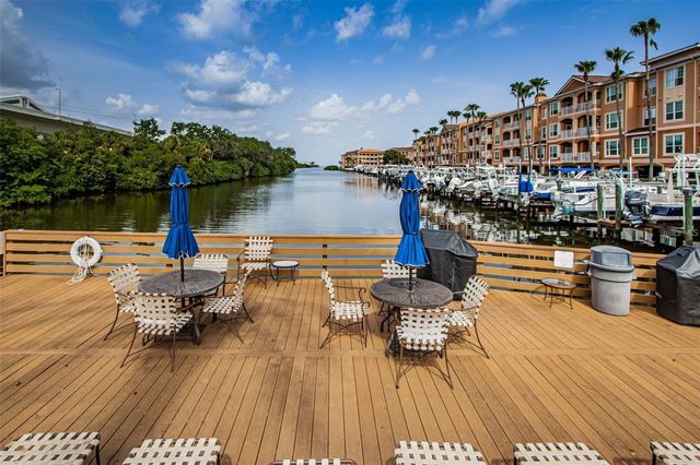 5000 CULBREATH KEY WAY 8-316, Tampa, FL 33611