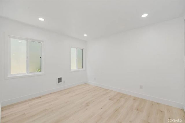 23 Rose Avenue, Venice, CA 90291