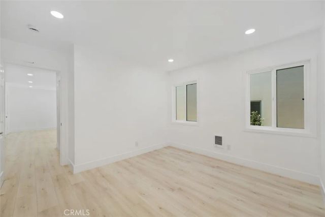 23 Rose Avenue, Venice, CA 90291