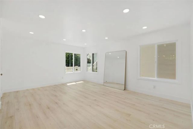 23 Rose Avenue, Venice, CA 90291