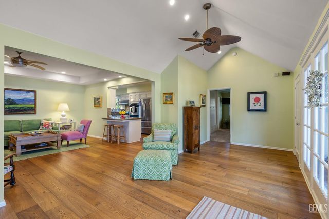 2310 Elm Street, Bakersfield, CA 93301