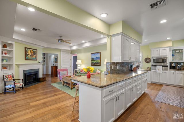 2310 Elm Street, Bakersfield, CA 93301