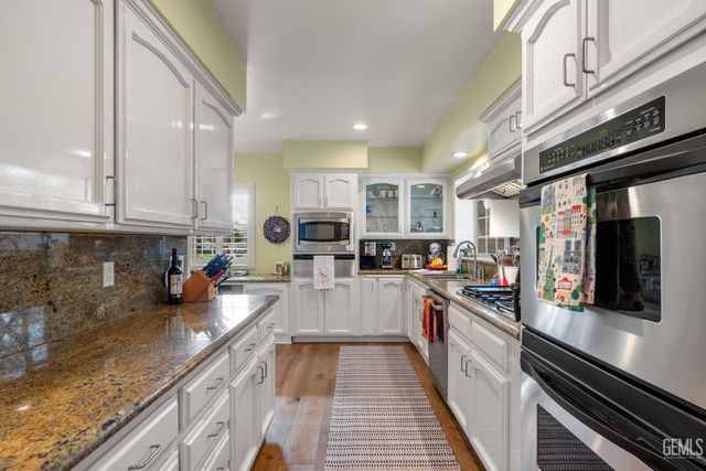 2310 Elm Street, Bakersfield, CA 93301