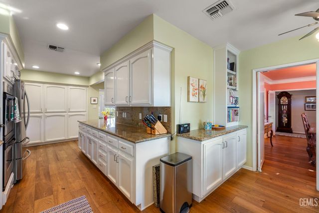 2310 Elm Street, Bakersfield, CA 93301