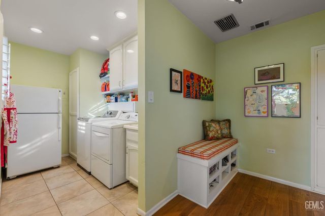 2310 Elm Street, Bakersfield, CA 93301