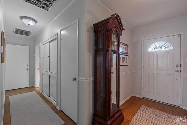 2310 Elm Street, Bakersfield, CA 93301