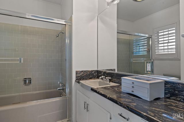 2310 Elm Street, Bakersfield, CA 93301