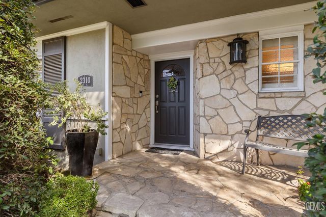 2310 Elm Street, Bakersfield, CA 93301